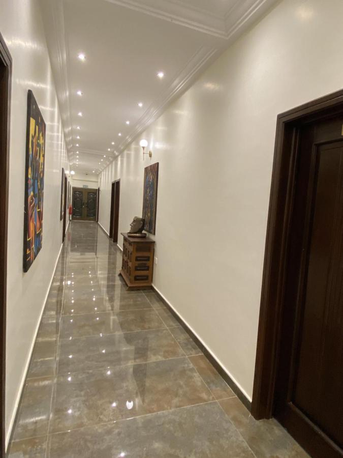 Eagle Vault Hotel Kwabenya Kültér fotó